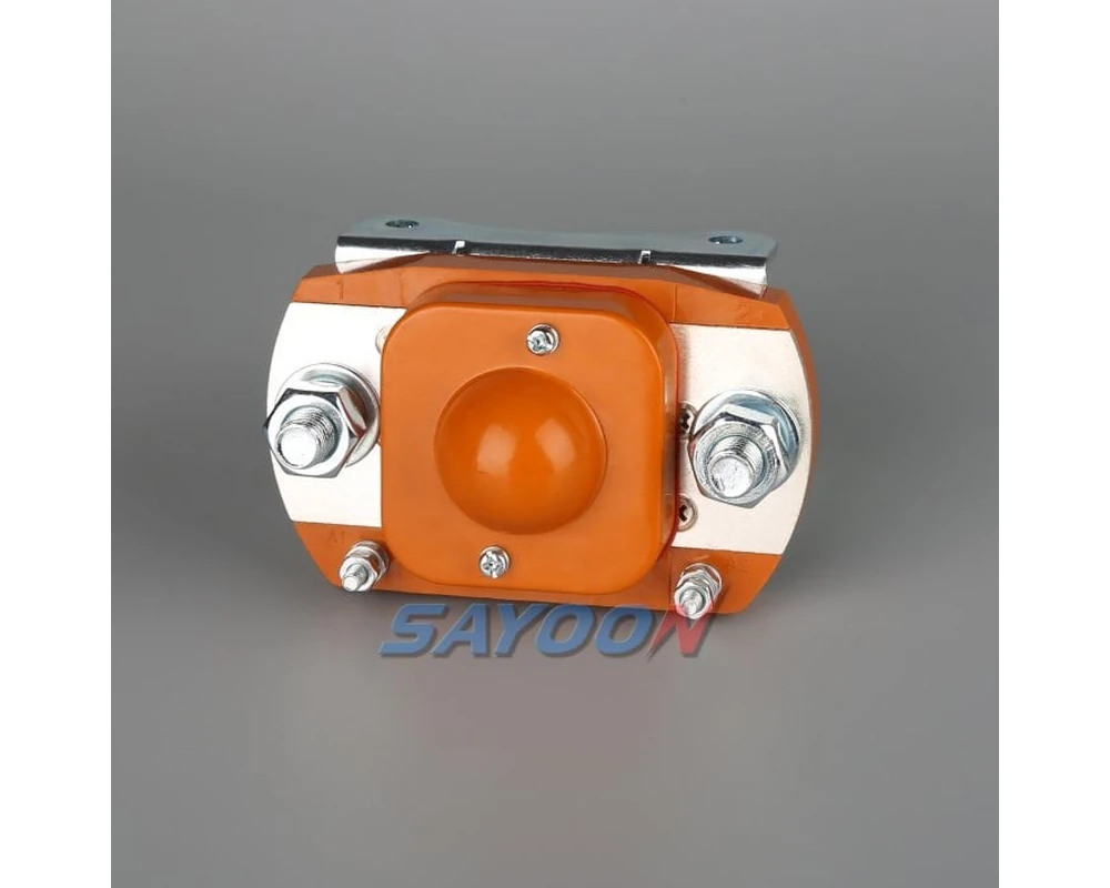SAYOON DC contactor terminal view for documenting a switching event