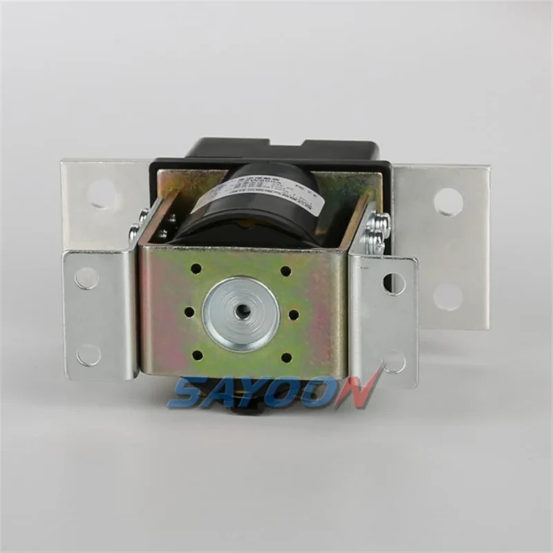 CZW DC contactor product image for high-current application review