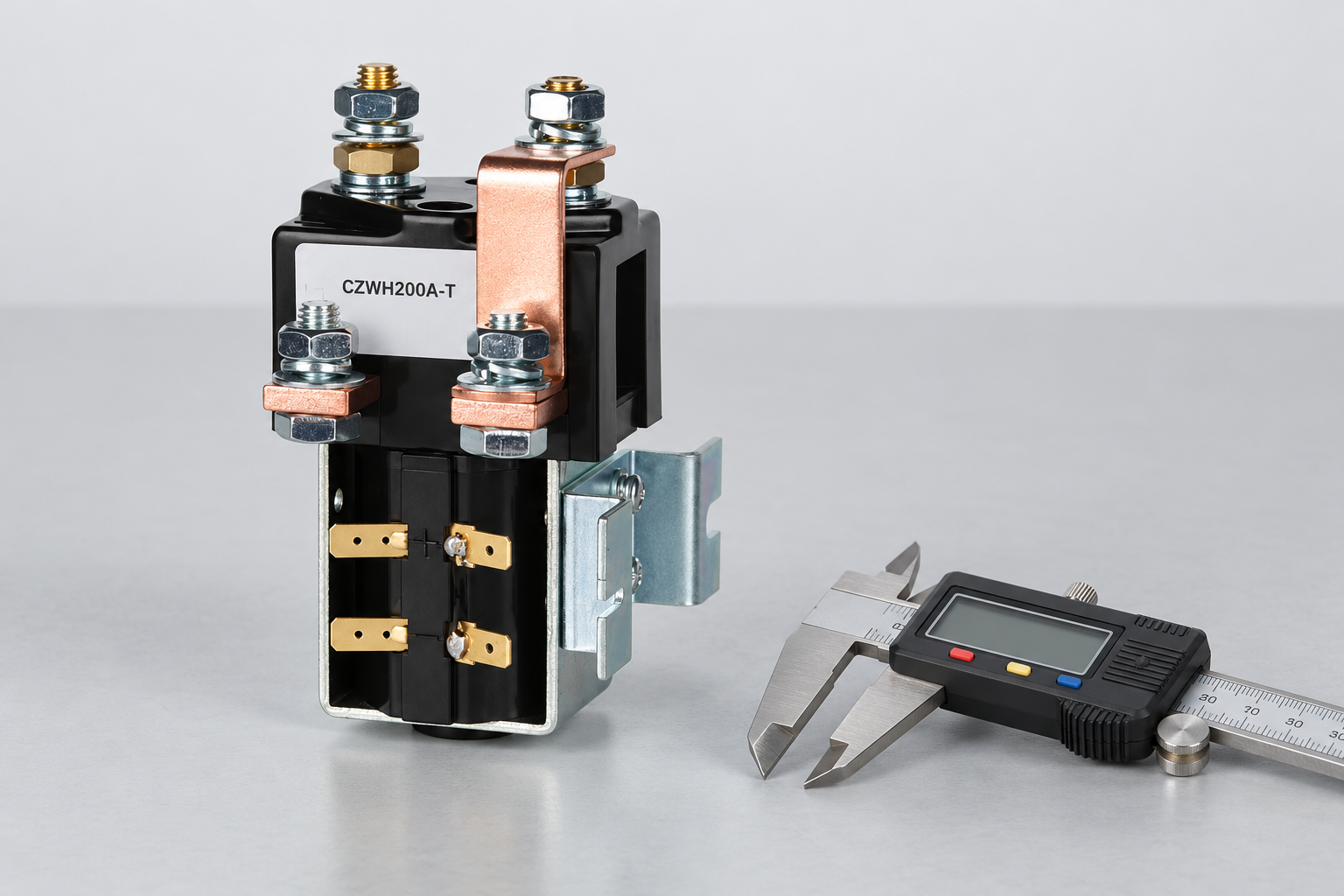 CZWH200A-T unpowered on a receiving inspection bench beside a detached caliper